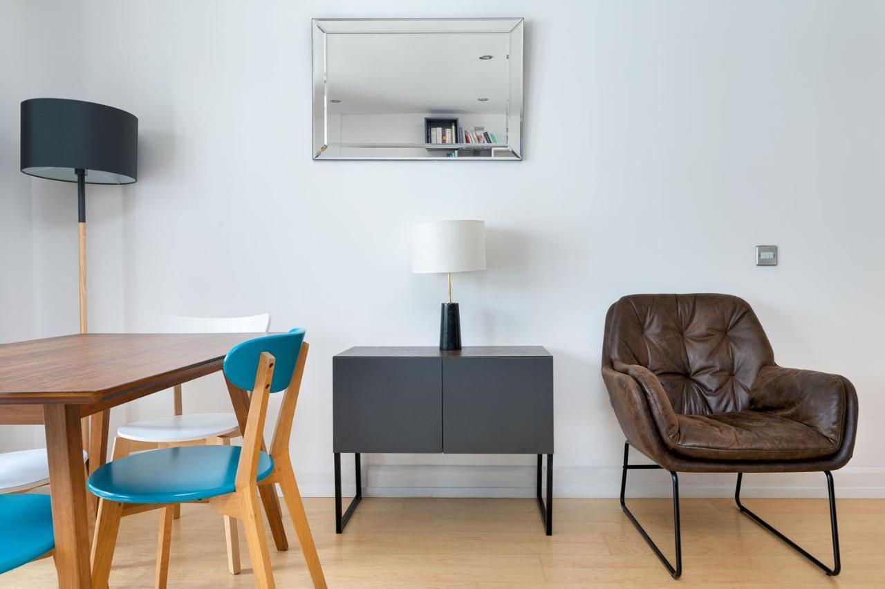D8 - Canal View Apartment Лондон Екстер'єр фото